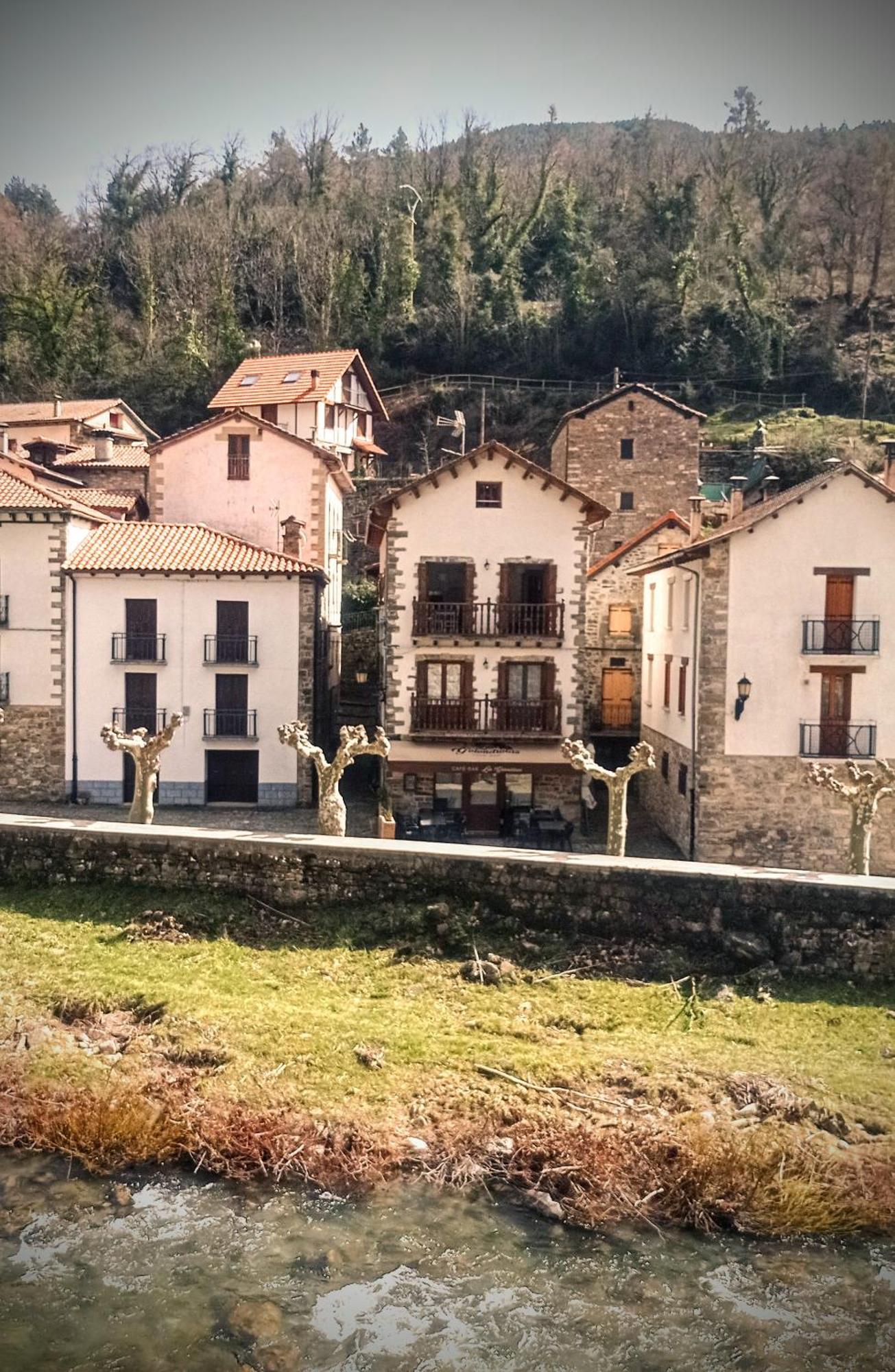 Albergue Armaia Artepea Urzainqui Buitenkant foto